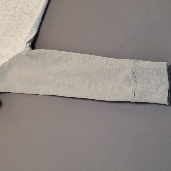 OshKosh B'gosh Gray Long Sleeve Tee with Game On Design - Picture 4 of 10